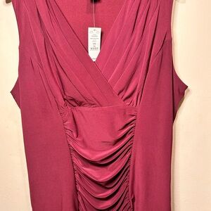 Elegant Burgundy Sleeveless Dress